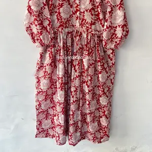 Venta caliente 100% vestido de algodón hecho a mano estilo dulce bloque de mano impreso para ropa de verano precios al por mayor disponibles naturales - Product Image 3