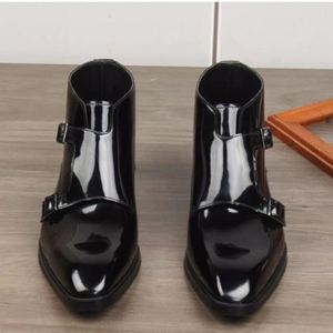 Chaussures habillées carrées pour hommes en cuir brocart gravé, faites à la main, haut de gamme, respirantes, antidérapantes, pour mariages et événements formels - Product Image 4