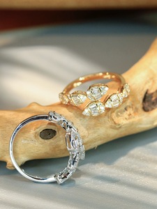 แหวนทองคำ 18K ซินฟลาย ประดับเพชรธรรมชาติ 0.53 กะรัต ทรงหยดน้ำแบบเปิดประดับเพชรทรงบาแกตต์และทรงกลม - Product Image 4