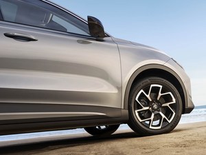 <span class=keywords><strong>MG</strong></span> 4X 2026 610 Zhixiang Edition Auto Elettrica per Esportazione - Fornitura Globale all'Ingrosso per Concessionari e Flotte di Veicoli Passeggeri - Product Image 4