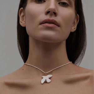 Vintage Personality White <strong>Peace</strong> Dove Olive Branch Pearl Necklace Women's Jewelry Accessories - Product Image 3