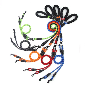 Correa de Tracción Multiusos para Perros, Correa de Tracción para Tres Perros, Correa de Tracción Reflectante y Extraíble para Mascotas - Product Image 2