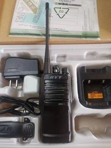 Hytera TC-508 UHF VHF kinh doanh chuyên nghiệp hai cách phát thanh tc508 cho khách sạn nhà hàng cầm tay Walkie Talkie với pin - Product Image 2