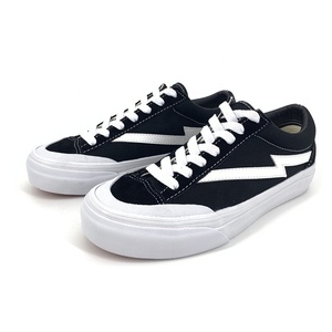 Deportes de moda estrella de lona zapatos planos zapatos de lona para hombres y mujeres - Product Image 1