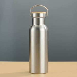 Bouteille d'eau sportive en acier inoxydable de 17 oz à double paroi isolée avec poignée et couvercle hermétique anti-fuite - Product Image 2
