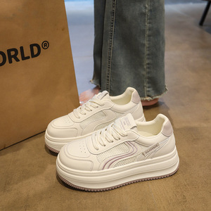 Baskets de sport décontractées confortables en cuir véritable à semelle épaisse, tendance et polyvalentes, nouveau style printemps 2026 - Product Image 1