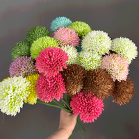 Fruits en nid d'abeille artificiels élégants faits à la main décoration de mariage fleur de boule d'oignon populaire en gros pour la Saint-Valentin