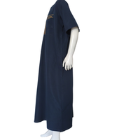 Vente en gros Nouveau design Modeste Respirant Manches courtes Brodé Style marocain Thobe arabe Polyester Automne/Printemps/Été