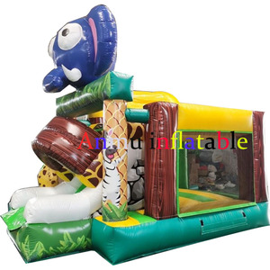 Château gonflable sur le thème de la jungle, idéal pour les fêtes ; comprend un château gonflable, une aire de jeux gonflable et un toboggan amusant. - Product Image 3