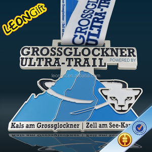 Los fabricantes proporcionan medallas deportivas artesanales de Metal personalizadas con cinta para clubes deportivos Marathon <span class=keywords><strong>Race</strong></span> Finisher 5K Running Award - Product Image 3