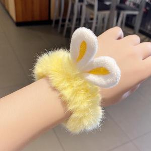 Großhandel Niedliche Plüsch-Hasenohren Elastische Haarbänder Damen Flauschige Hasenohren Scrunchies Großhandel - Product Image 4