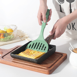 Juego de espátulas de silicona de 15 piezas, utensilios de cocina resistentes al calor con cucharones, cucharas ranuradas y cepillos para cocinar - Product Image 3