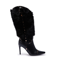 Bottines à talons aiguilles en fourrure, design personnalisé pour femmes, avec détails rivets.