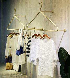 Estante Metálico Dorado para Exhibición <span class=keywords><strong>de</strong></span> Ropa, Colgador <span class=keywords><strong>de</strong></span> <span class=keywords><strong>Pared</strong></span>, Directo <span class=keywords><strong>de</strong></span> Fábrica - Product Image 4