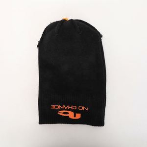 Gorro de punto con logotipo bordado personalizado, venta al por mayor, gorro de esquí cálido para invierno, gorro teñido de alta calidad OEM liso acrílico 100% Unisex - Product Image 5