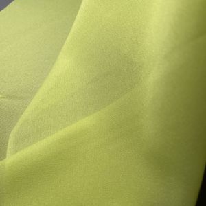 Nhà sản xuất bán waterjet Polyester <span class=keywords><strong>interfacing</strong></span> dệt nóng chảy interlining cho lụa & chiffon - Product Image 4