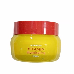Crema Iluminadora de Alta Calidad con Vitamina, Niacinamida al 3%, TXA y Ceramida para Reducir Manchas Oscuras y Atenuar las Arrugas - Product Image 2