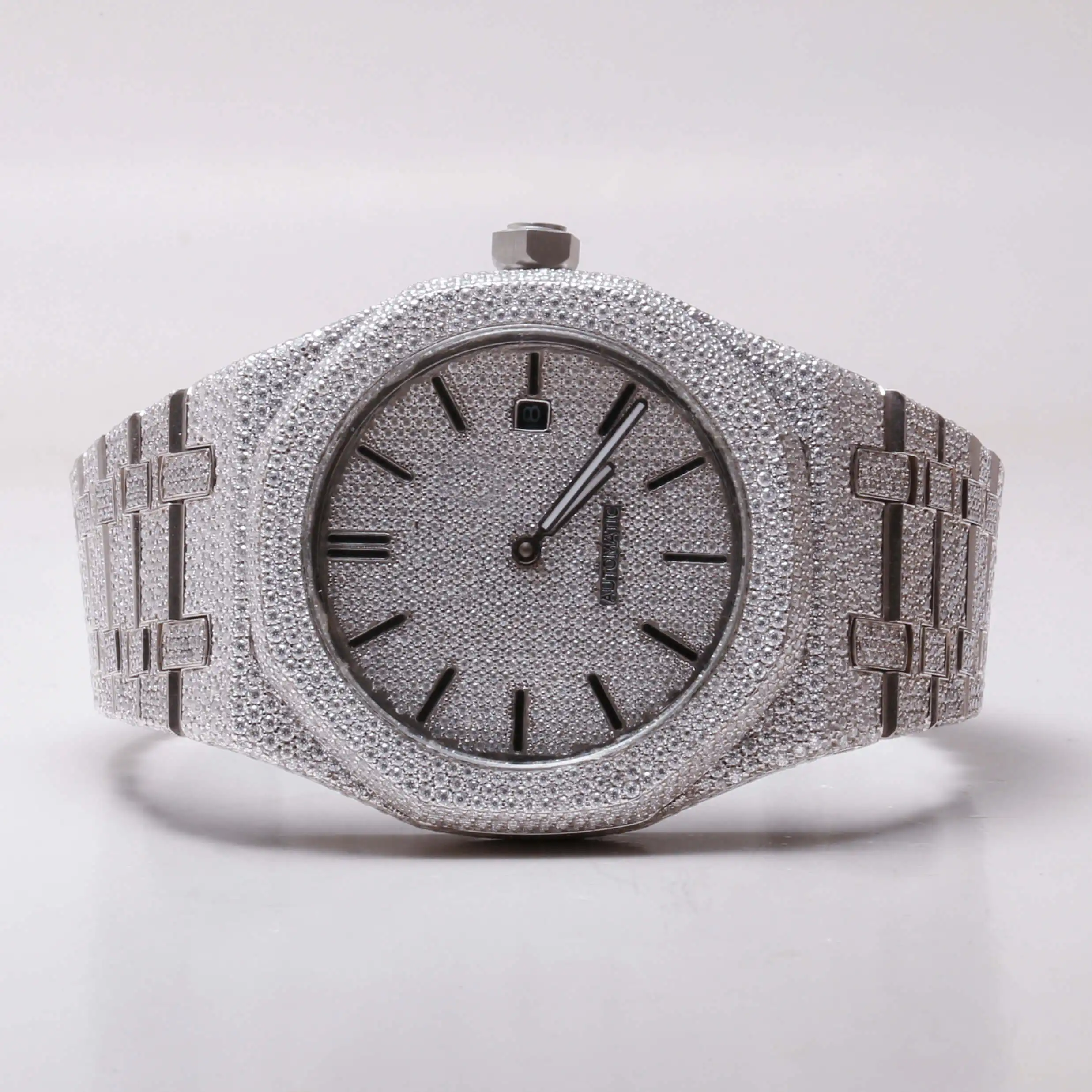Elegant Stainless Steel Round Moissanite Watch / Iced Out Date Watch Automatic Movement Available