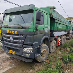 Camion benne basculante HOWO/SHANCMAN 6X4 8X4 40 tonnes Sinotruk Tx 371 375 400 CV pour l'extraction de sable, disponible à Shanghai - Product Image 1
