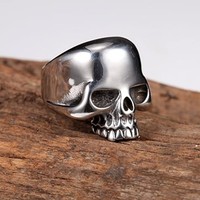 Bague Squelette Daihe Gros Gothic Diamant Tchèque Bague Phalange Argentée Vintage Croix Sculptée Bague Grosse Tête de Mort pour Hommes