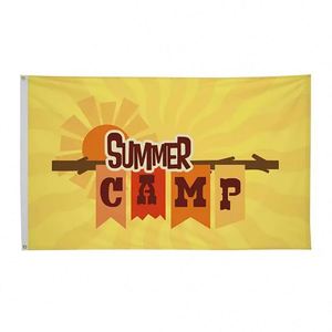 Drapeau bannière en polyester personnalisé avec logo, impression couleur, œillets métalliques et bords ourlés pour l'esprit scolaire - Product Image 1