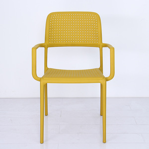 Chaise de salle à manger moderne en plastique noir, chaise de loisirs durable pour l'extérieur, chaise de restaurant, usage adulte - Product Image 2