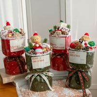 Ornements de Noël en crochet, poupées en peluche, bouquets, cadeaux d'anniversaire parfaits pour les petites amies, produits finis, fleurs
