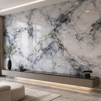 Panneau mural en PVC marbré gris clair Carrara WYRAX pour hall d'accueil, 2,8 mm, 1220x2440 mm, panneau mural intérieur commercial