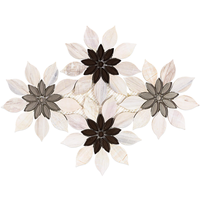 Mosaïque de marbre à jet d'eau de style moderne, forme de fleur, surface polie, pour la décoration murale intérieure des salles de bain des hôtels, garantie 5 ans