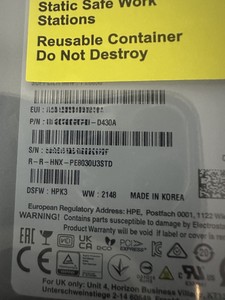 SSD U.2 NVMe DELL 3.2TB 2.5 Inch dengan Daya Tahan Tinggi, Ketahanan Lama, dan Umur Pakai Panjang untuk Penyimpanan Pusat Data - Product Image 4