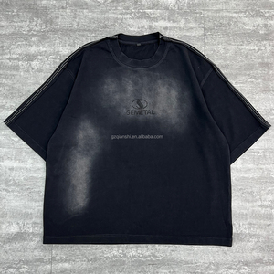 MAKITAPE Streetwear Camiseta Oversize Desgastada de Diseño, con Pedrería, Estilo Boxy, Vintage, Personalizada, de Algodón con Lavado Ácido para Hombre - Product Image 1