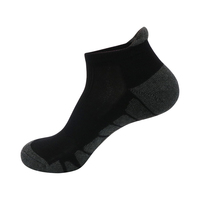 Hiver Été Blanc Pas Cher Confortable No Show Épais Nylon Coton Invisible Bas Cheville Sneaker Chaussettes