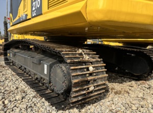 Excavadora Komatsu PC 210 usada, 21 toneladas, original de Japón, 20 toneladas, 22 toneladas, pocas horas de trabajo, buen estado, precio económico. - Product Image 4