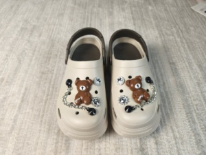 Zapatillas de EVA para mujer, ligeras, antideslizantes, con aumento de altura, para invierno y verano, estilo casual y personalizado, para exteriores - Product Image 2