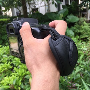 Sangle de poignet ergonomique robuste pour appareils photo reflex numériques avec poignée souple en PU et plaque en <span class=keywords><strong>plastique</strong></span> à vis 1/4 pouce - Product Image 2
