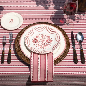 Assiettes en céramique peintes à la main rouges <span class=keywords><strong>et</strong></span> blanches en gros, <span class=keywords><strong>service</strong></span> de vaisselle en porcelaine vintage romantique pour la restauration <span class=keywords><strong>et</strong></span> les mariages - Product Image 3
