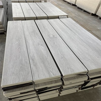 Perfekte Holzfarbe SPC-Bodenbelag Vinyl-Planken Verbund-SPC-Bodenfliesen Ineinandergreifende Klick-Fliesen Wasserdicht für Büro Küche Innenbereich