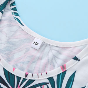 Ensemble de vêtements pour enfants, débardeur et pantalon à imprimé fleurs tropicales - Product Image 3