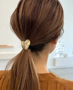 नई हृदय उच्च गुणवत्ता वाले उच्च लोचदार जस्ता मिश्र धातु 3.4 सेमी यूरोपीय और अमेरिकी फैशन हेयर बैंड महिलाओं के लिए सहायक उपकरण - Product Image 5