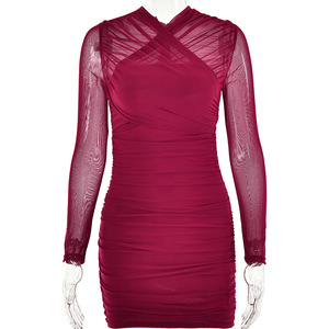 Robe courte moulante en maille à manches longues pour femme, style européen et américain, col en V, superposition transparente, idéale pour les soirées. - Product Image 5