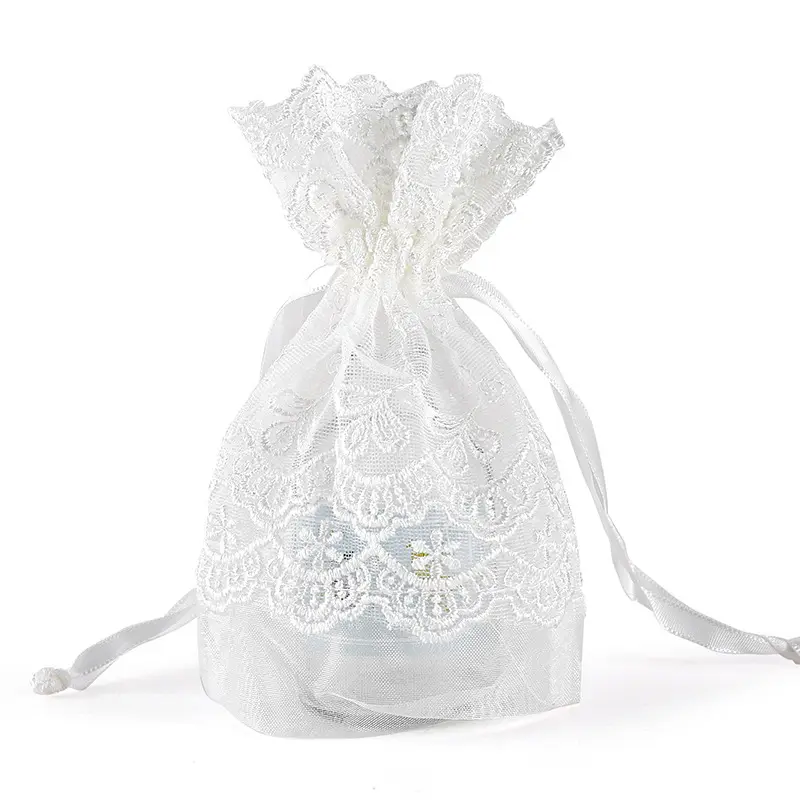 Sacchetto regalo di caramelle con ricamo in pizzo bianco con coulisse gioielli sacchetti di imballaggio per il tè forniture per feste di compleanno di natale di nozze
