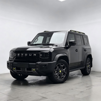 Venta de Autos SUV Usados Jetour Traveler 2023 2.0L Gasolina Automático 4WD SUV Venta al por Mayor en Stock
