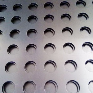 Tôle perforée en acier inoxydable SS 304 de 3 mm, 5 mm, 6 mm d'épaisseur, maille métallique micronisée - Product Image 3