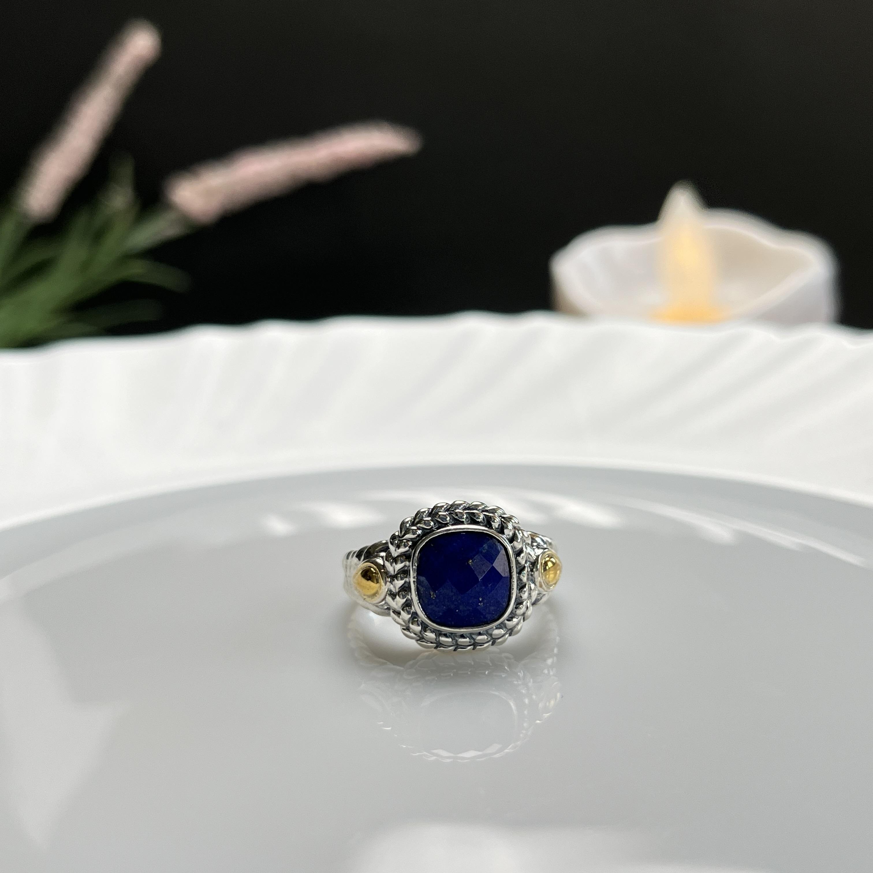 White Rhodium with Oxidized