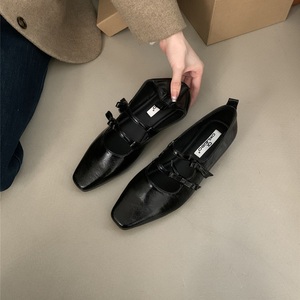 Nuevos Estilos 2025 de Sandalias Planas de Oficina con Hebilla y Punta Cuadrada para Mujer, Ideales para el Verano - Product Image 6