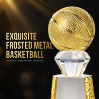 Trophée de basketball personnalisé en verre cristal 2026 pour les finales, avec dessus texturé 3D doré, 20 cm, gravé au laser, récompense Champion MVP, vente en gros