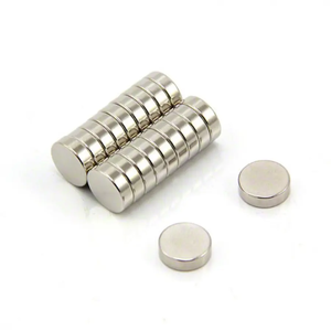 <span class=keywords><strong>Magnete</strong></span> Personalizzato D1mm 2mm 3mm 4mm 5mm 6mm 8mm 10mm 12mm 15mm 20mm N35 N42 N52 <span class=keywords><strong>Magnete</strong></span> a Disco NdFeB <span class=keywords><strong>Magnete</strong></span> Rotondo al Neodimio - Product Image 2