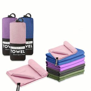 Serviettes de plage et de yoga en microfibre à séchage rapide - Légères, douces, absorbantes, durables, design rectangulaire pour les sports de plein air, les voyages - Product Image 1