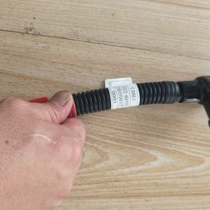 Câble de batterie Hyundai 21E2-60130 pour pièces d'excavateur, accessoire d'origine - Product Image 2