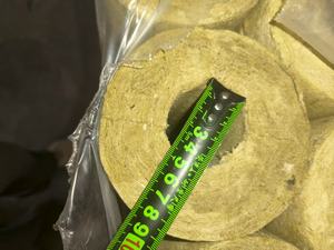 Tubo <span class=keywords><strong>de</strong></span> tablero <span class=keywords><strong>de</strong></span> <span class=keywords><strong>lana</strong></span> <span class=keywords><strong>de</strong></span> <span class=keywords><strong>roca</strong></span> <span class=keywords><strong>de</strong></span> 100Kg/m3 <span class=keywords><strong>para</strong></span> aislamiento <span class=keywords><strong>de</strong></span> chimenea, protección pasiva contra incendios, almacenamiento en caliente - Product Image 2